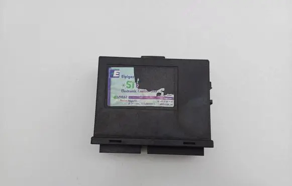 Audi A3 S3 8L LP gas control unit module 10R026108