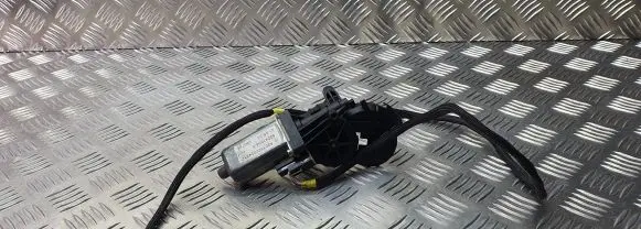 Mercedes-Benz C W203 Seat adjustment motor A2038202042