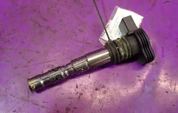 Skoda Superb B5 (3U) High voltage ignition coil 