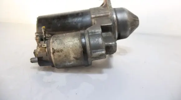Opel Corsa D Starter motor 0001107408