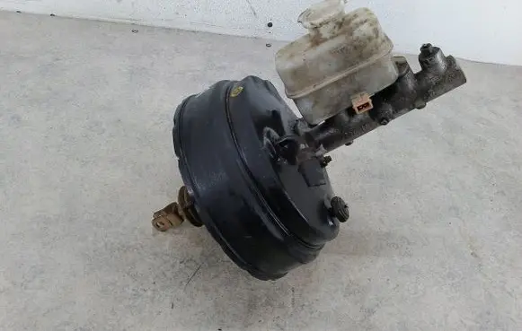 Hyundai Santa Fe Brake booster 