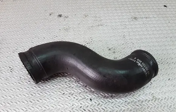 Mercedes-Benz Vito Viano W638 Intercooler hose/pipe A6385282882