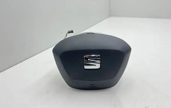 Steering wheel airbag