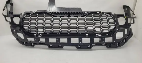 Dacia Duster III Front bumper upper radiator grill 620265023R SP620265023R