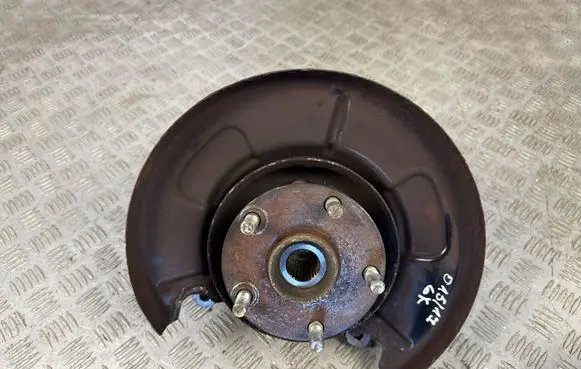Subaru Outback (BS) Rear wheel hub