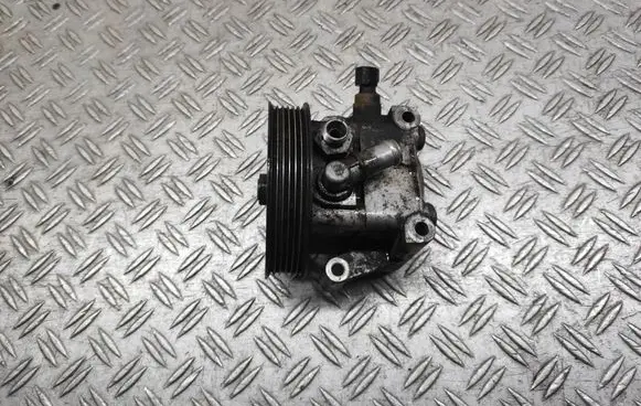 Volvo C30 Power steering pump 4M513A696AE 7613955160 31201069