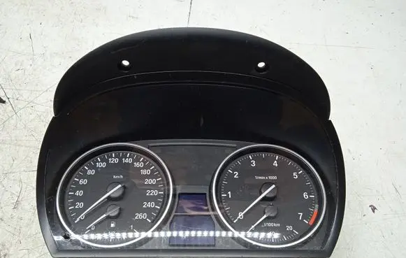 BMW X1 E84 Speedometer (instrument cluster) 918735601