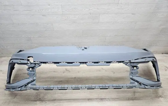 Volkswagen Golf VIII Front bumper 5H0807221D