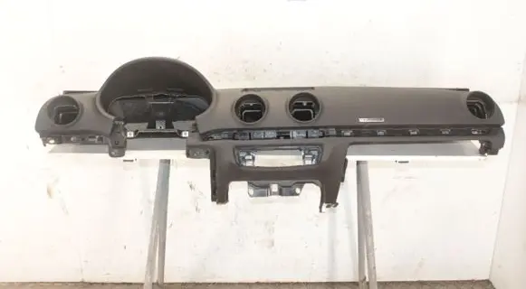 Audi A3 S3 8V Dashboard 