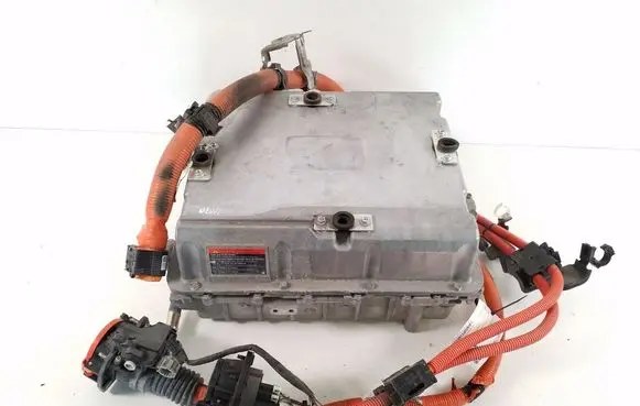 Nissan Leaf II (ZE1) Voltage converter inverter 292C05SH1B