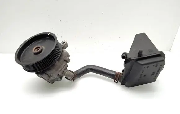 Mercedes-Benz Vito Viano W639 Power steering pump A0034669301 A0004602883 A002997962
