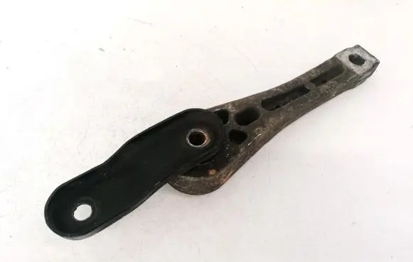 Audi A3 S3 8P Engine mount bracket
