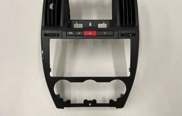 Radio/GPS head unit trim
