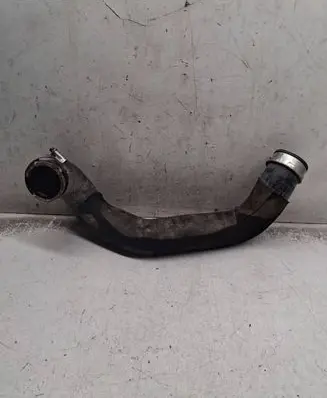Volkswagen Touareg II Intercooler hose/pipe 7P0145738