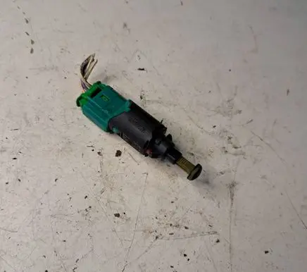 Peugeot 407 Brake pedal sensor switch 9650688480