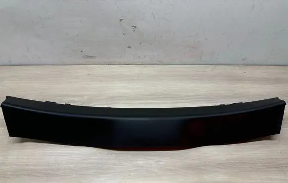 Volvo S90, V90 Bottom trim 31426202