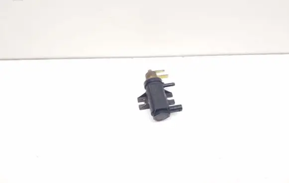 Mercedes-Benz C W204 Turbo solenoid valve A0091533128