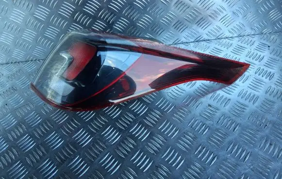Opel Crossland X Rear/tail lights 2SD2237