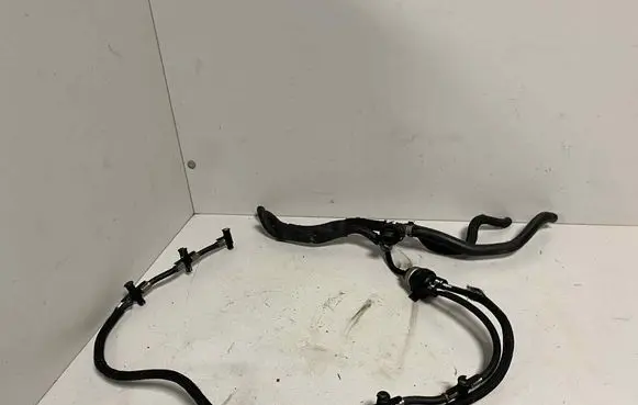 Audi A4 S4 B7 8E 8H Fuel return line/hose 059130300AC 038906081B 059218D