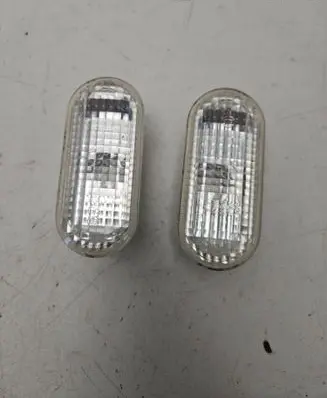 Ford C-MAX I Front fender indicator light 4m5a13k309aa