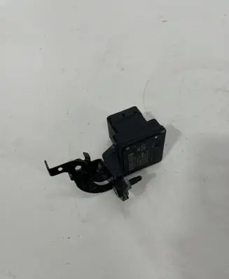 Renault Trafic III (X82) Glow plug pre-heat relay 110675590R