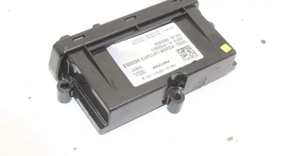 Tesla Model S Tailgate/trunk control unit/module 100751100A