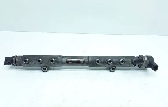 Volvo XC90 Fuel main line pipe 31259011 30777576 0445215023