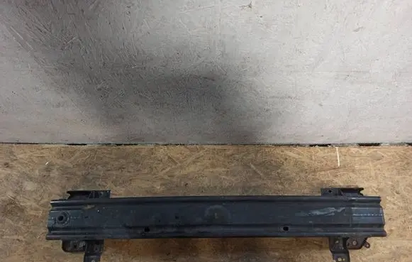 Ford Fiesta Front bumper support beam 