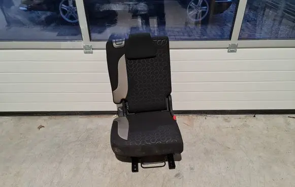 Citroen C3 Picasso Rear seat 