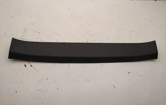 Subaru Impreza III Tailgate/trunk upper cover trim 94310FG000