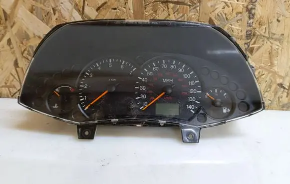 Ford Focus Speedometer (instrument cluster) 98ap10841bc