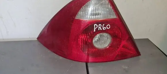 Ford Mondeo Mk III Rear/tail lights 1S7113405A