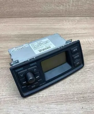 Toyota Yaris Radio/CD/DVD/GPS head unit 861100D040 CNTS0370LC W58500