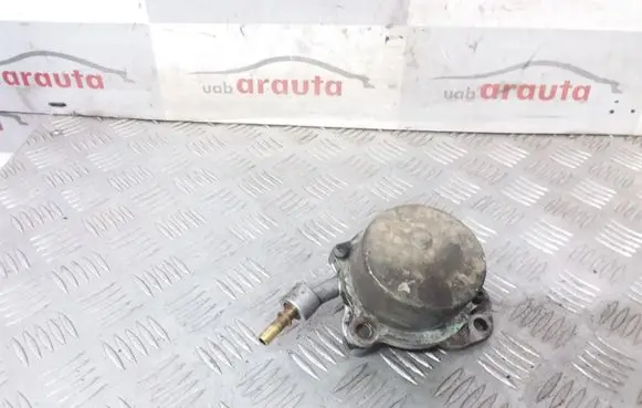 Citroen Xantia Vacuum pump 9631971580