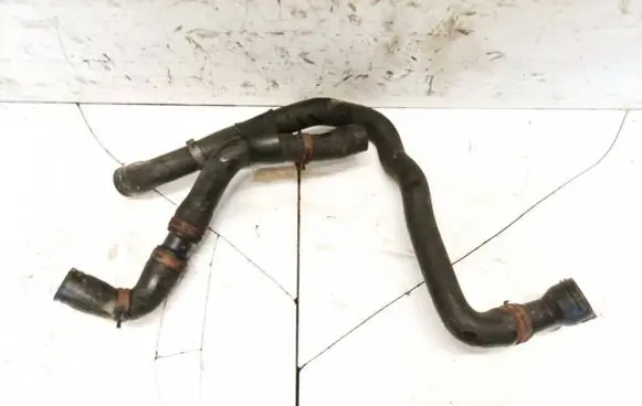 Volkswagen Golf V Engine coolant pipe/hose