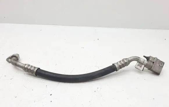 Air conditioning (A/C) pipe/hose