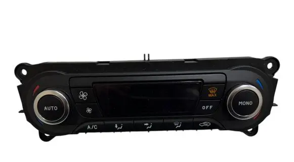 Ford Mondeo MK IV Climate control unit BM2T18C612HD WJ3A31565
