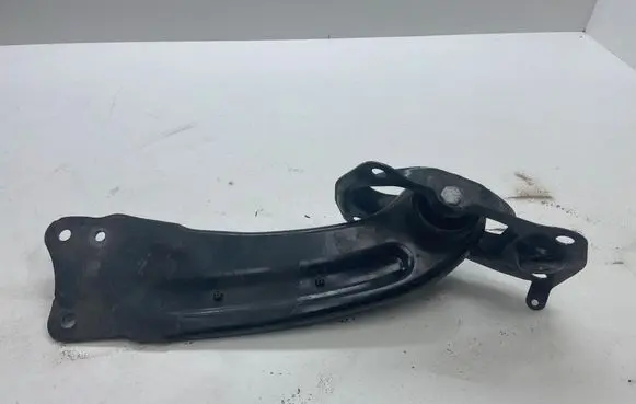 Audi Q3 8U Rear upper control arm/wishbone 360971047