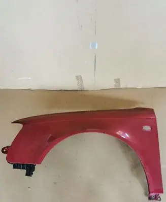 Audi A4 S4 B7 8E 8H Fender