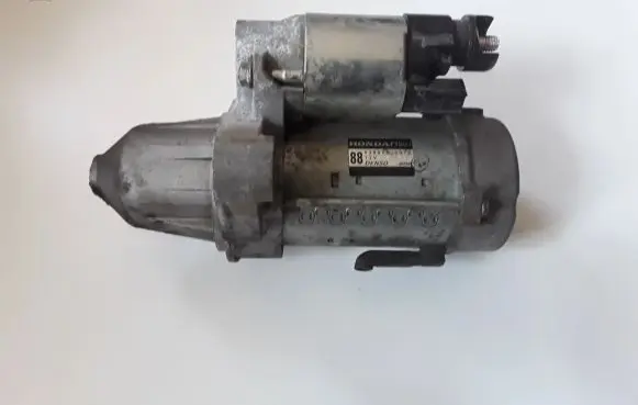 Honda CR-V Starter motor 4380000070