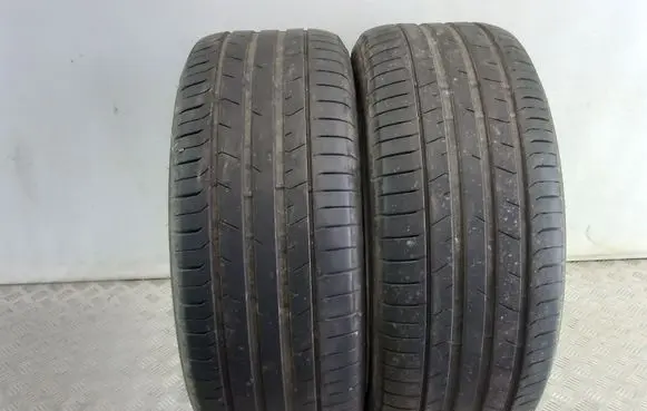 Land Rover Discovery 5 R20 summer tire 26550R20