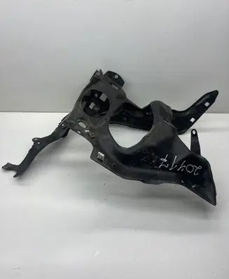 BMW 7 E65 E66 Headlight/headlamp mounting bracket 51717145028