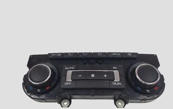 Skoda Octavia Mk2 (1Z) Climate control unit 3T0907044BK 5HB00974974
