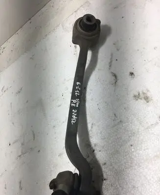 Mercedes-Benz E W212 Front control arm A21203