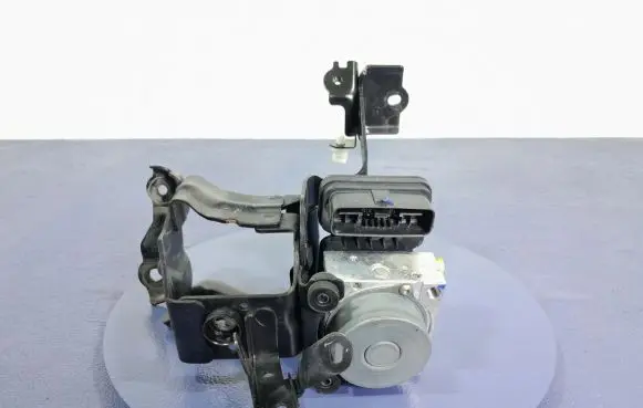 Toyota Corolla E210 E21 ABS Pump 44510-12600