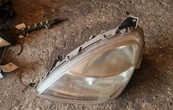 Mercedes-Benz A W168 Headlight/headlamp