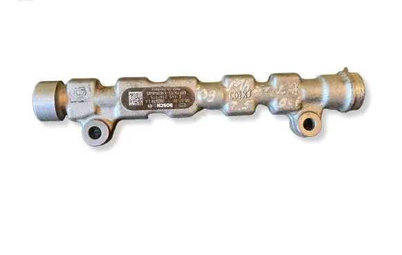 Renault Trafic II (X83) Fuel main line pipe 0445214175 8200754773 0824184