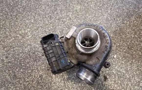 Peugeot 4007 Turbo 9684849580