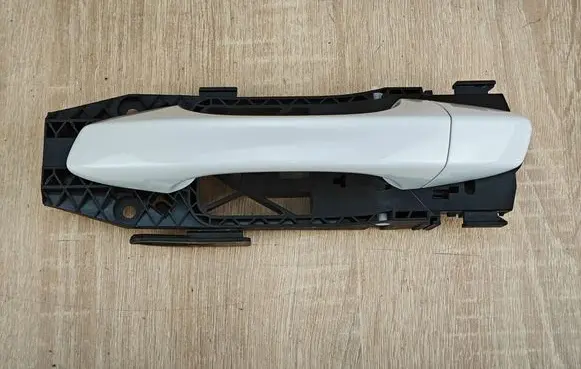 Audi Q3 F3 Rear door exterior handle 8V0839885
