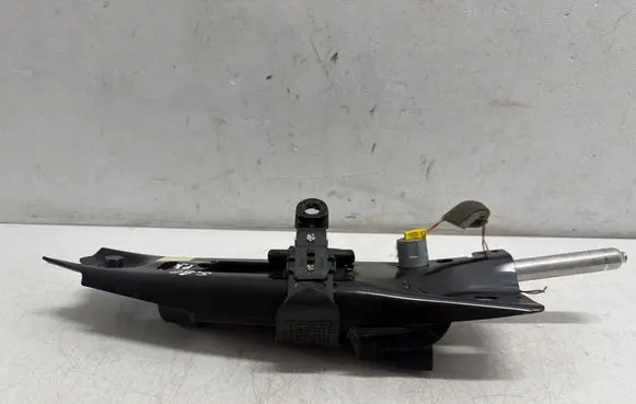 Volvo S80 Front seatbelt 39818791
